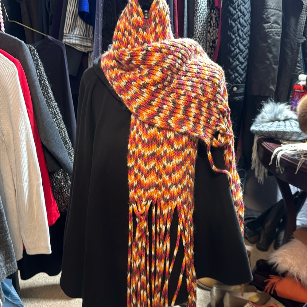 Long knitted scarf